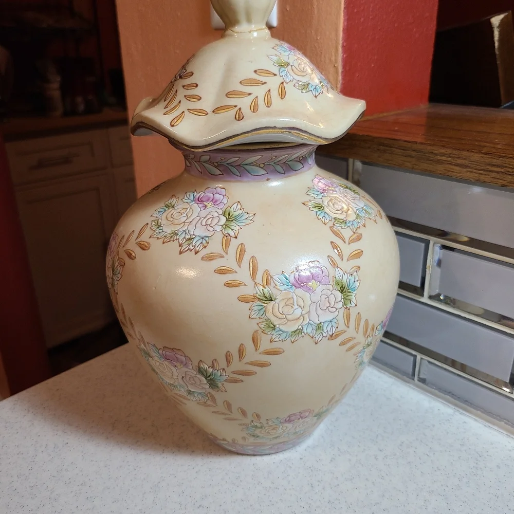 Floral Ceramic Vase with Pastel Accents With Lid